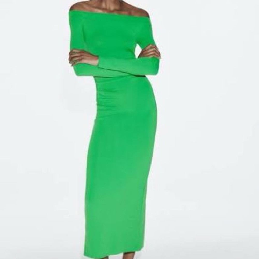 Zara body con dress